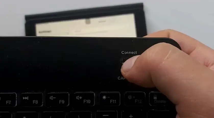 Keyboard to iPad