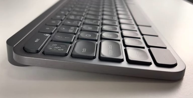 logitech-mx-keys-backlight-not-turning-on-talkkeyboard